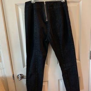 BDG Zipper-Back Pleated Jeans